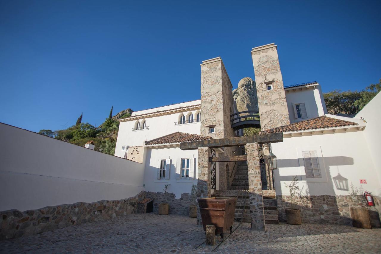 Hotel De Piedra Bernal Exterior foto